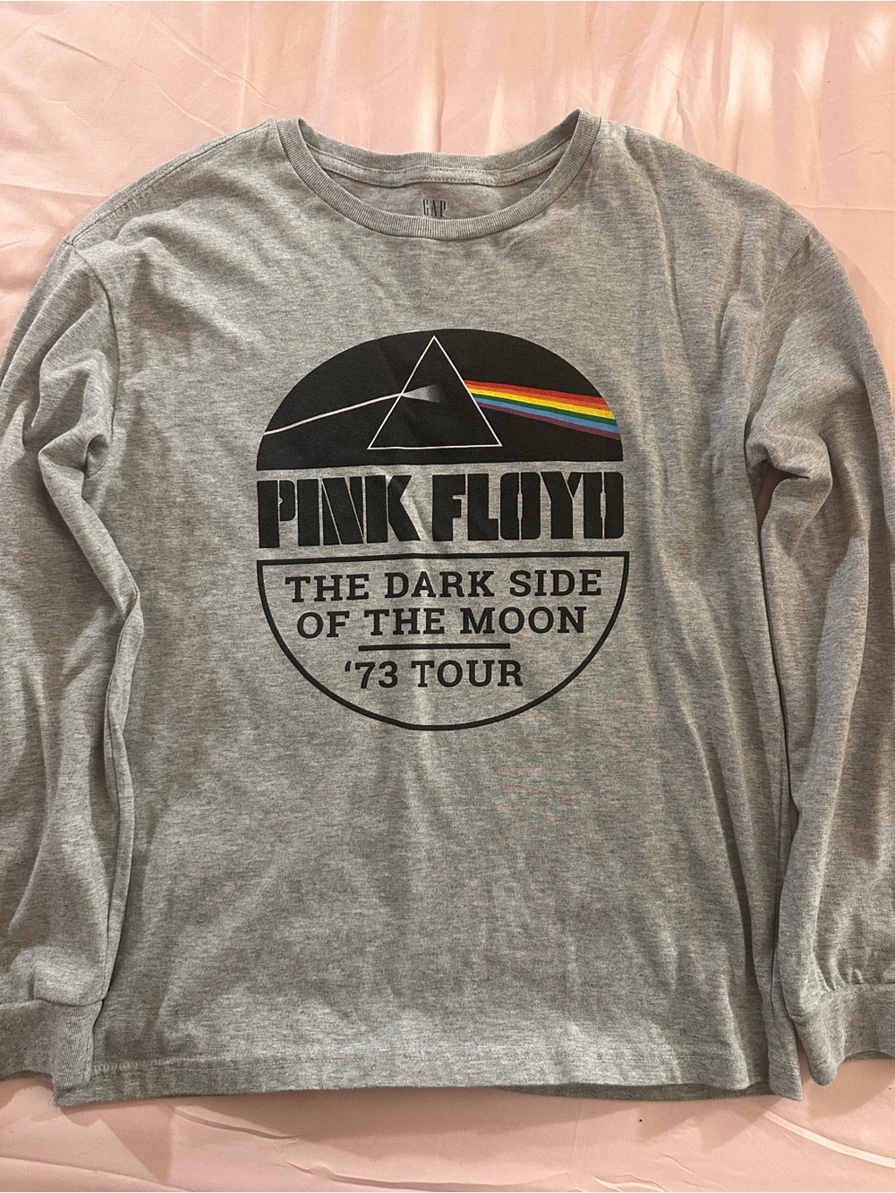 Pink Floyd Grey Long-Sleeve 'The Dark Side of the Moon' Tour Tee